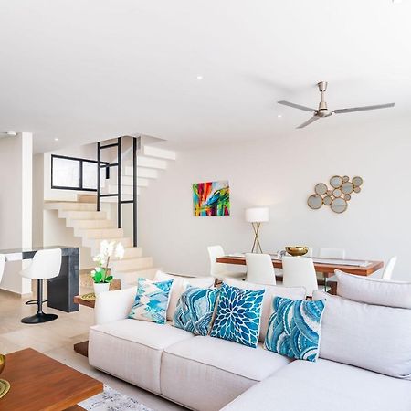 Entire House- 3Br With Private Roof Top Deck Playa del Carmen Exteriör bild