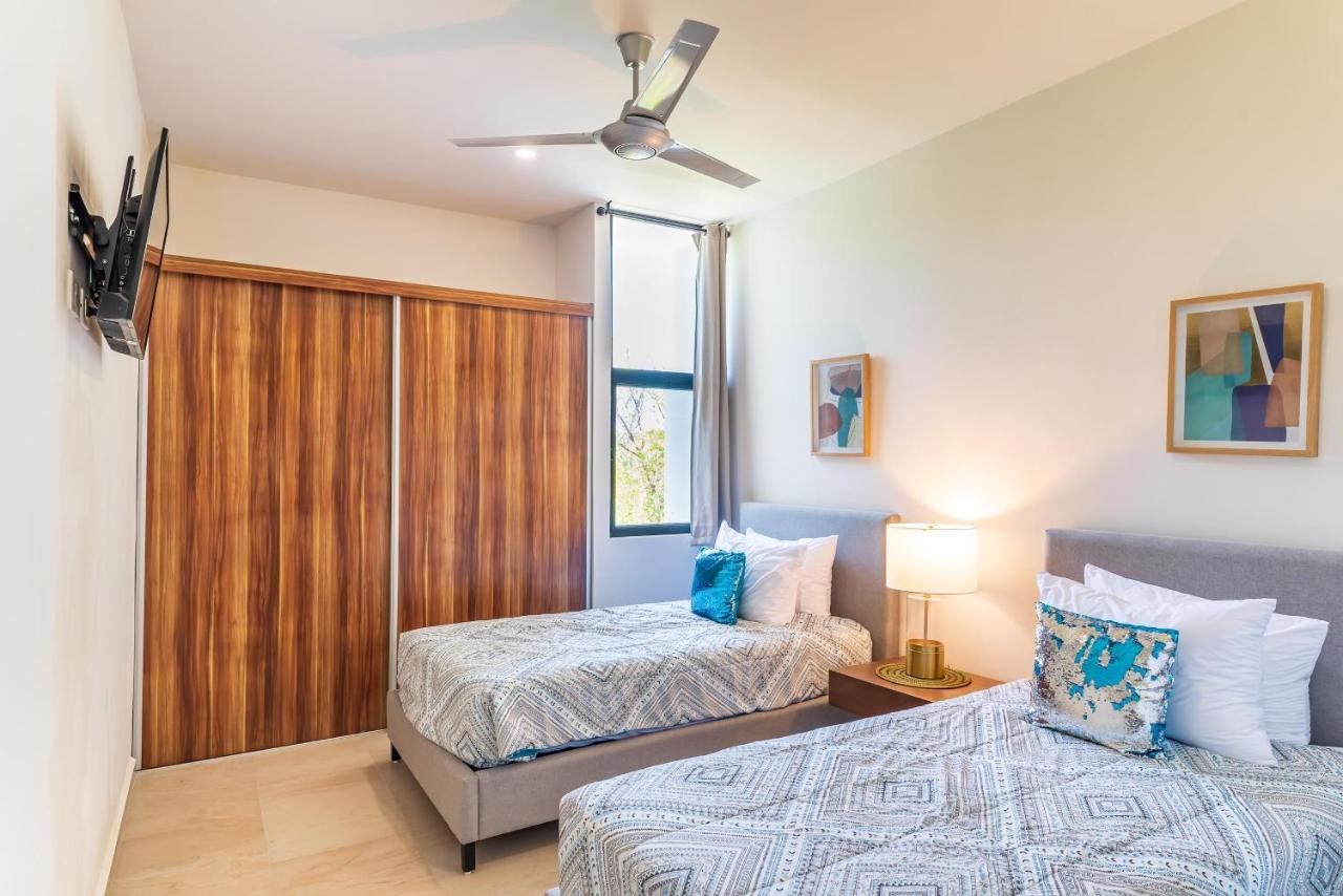 Entire House- 3Br With Private Roof Top Deck Playa del Carmen Exteriör bild