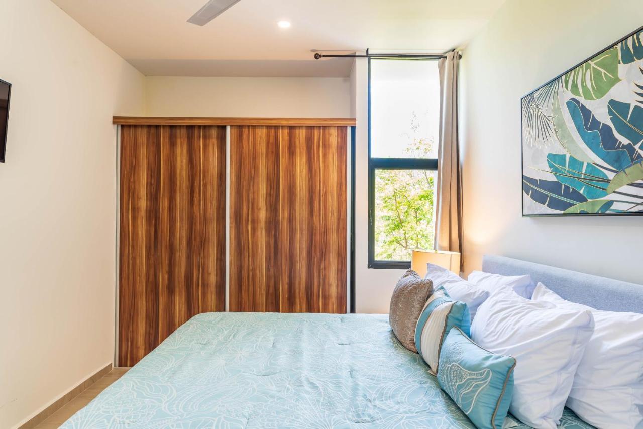 Entire House- 3Br With Private Roof Top Deck Playa del Carmen Exteriör bild