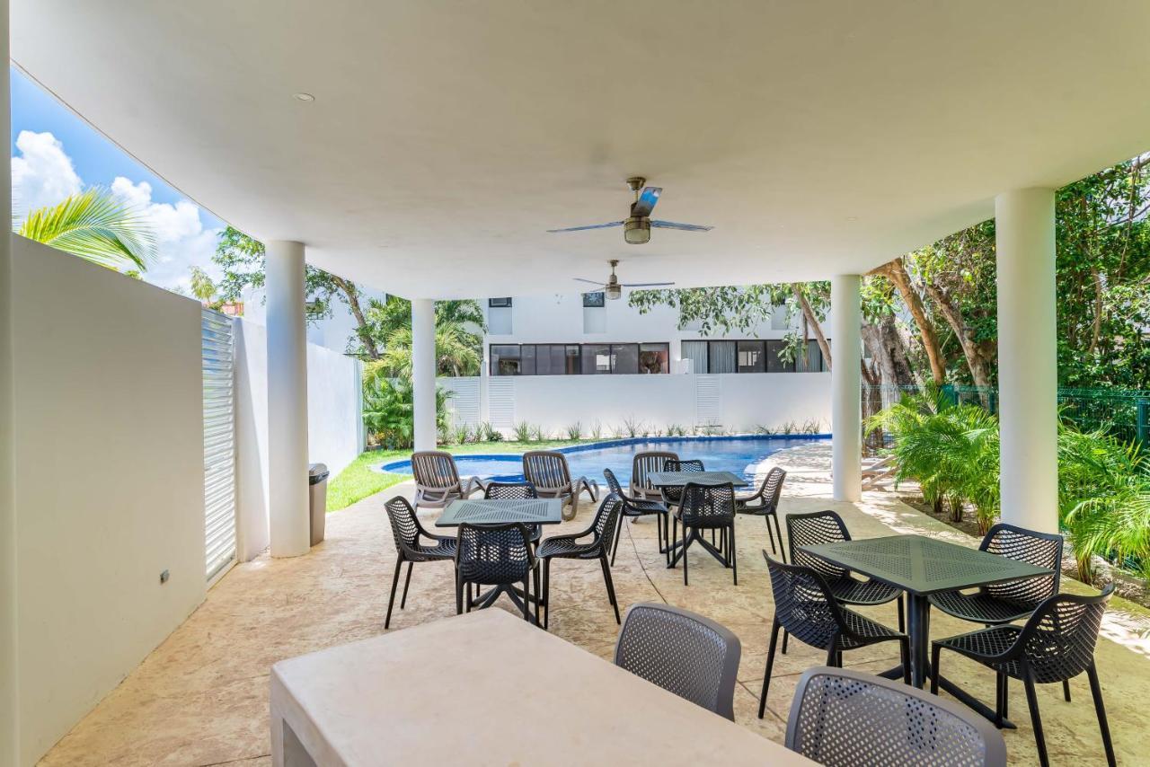 Entire House- 3Br With Private Roof Top Deck Playa del Carmen Exteriör bild